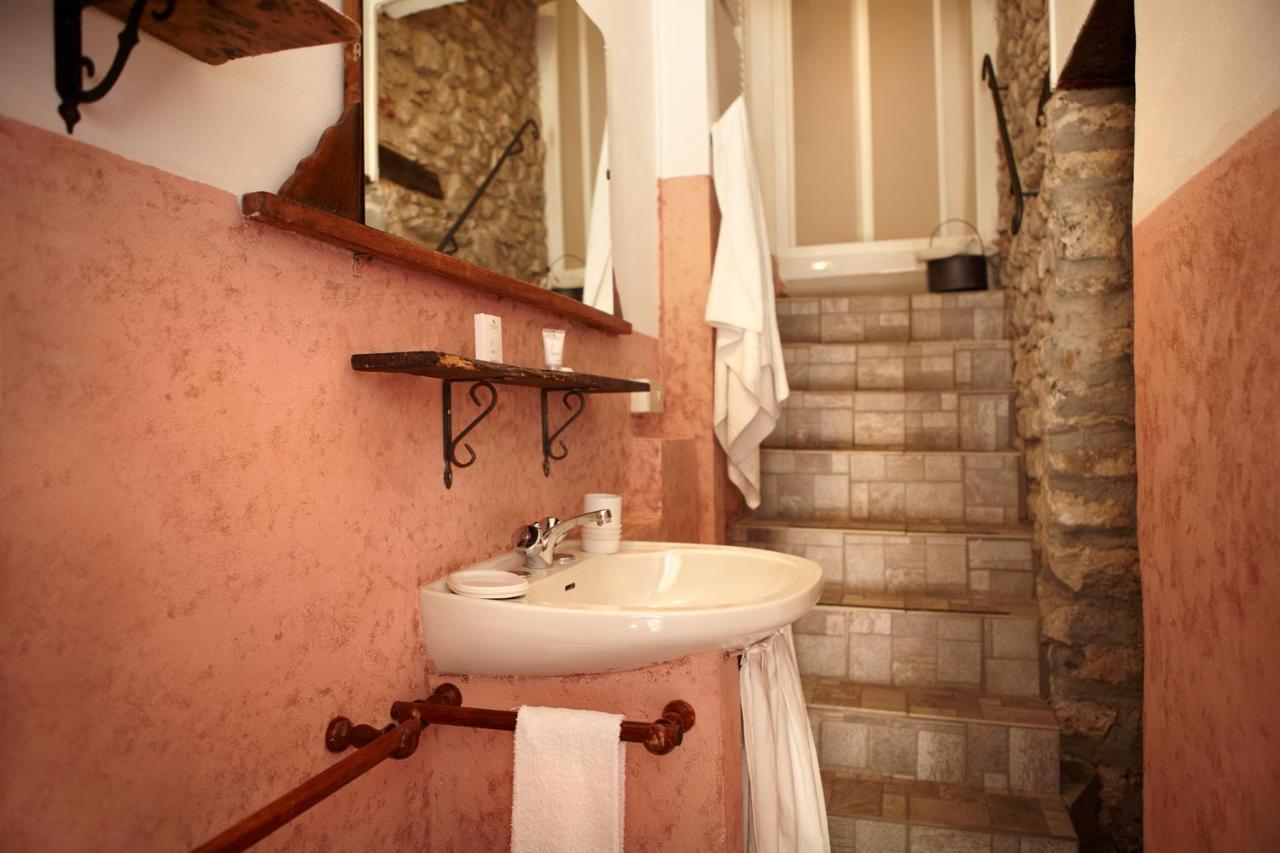 Antico Borgo Sanda Lago Maggiore Casalzuigno Ngoại thất bức ảnh